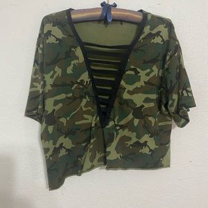 Camo crop top
